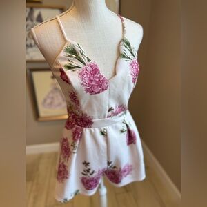 5 for $30 MiSC Floral Pink and White Lace Romper